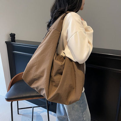 The Essential Tote – The Oversized Everyday Tote